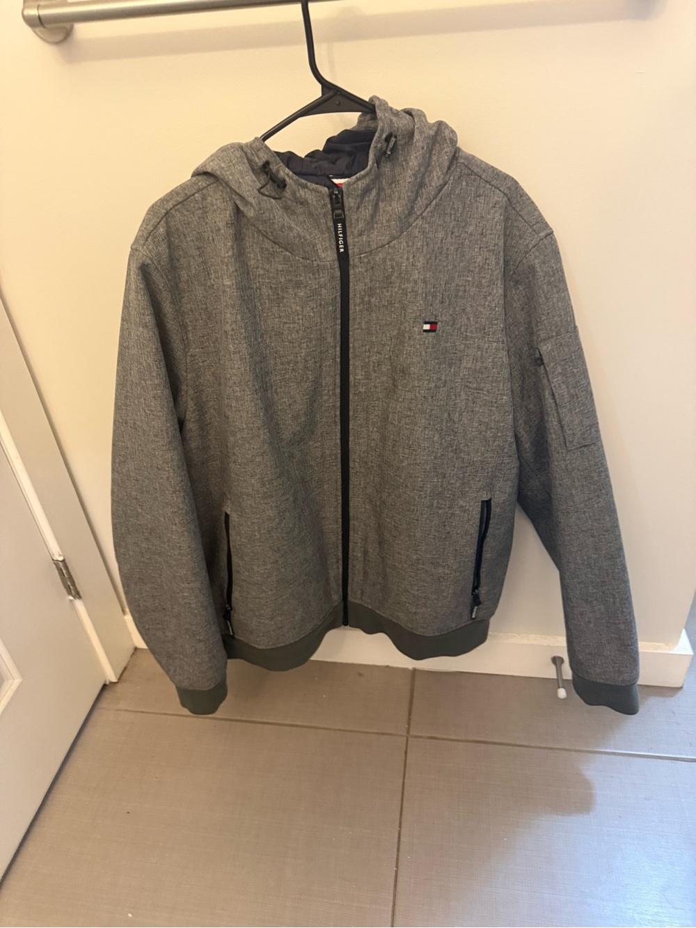 Tommy Hilfiger Men’s Heather Gray Hooded Zip-Up Jacket